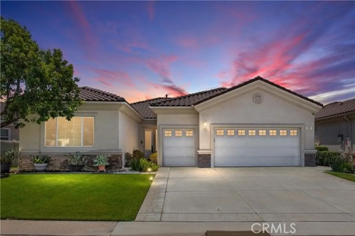 Property Slideshow image 1 of 36 | 967 hidden oaks dr, Beaumont, CA, 92223