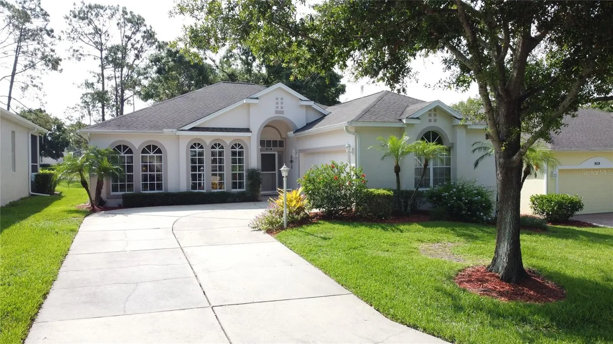 Property Slideshow image 1 of 69 | 3907 allamanda ct, Clermont, FL, 34711