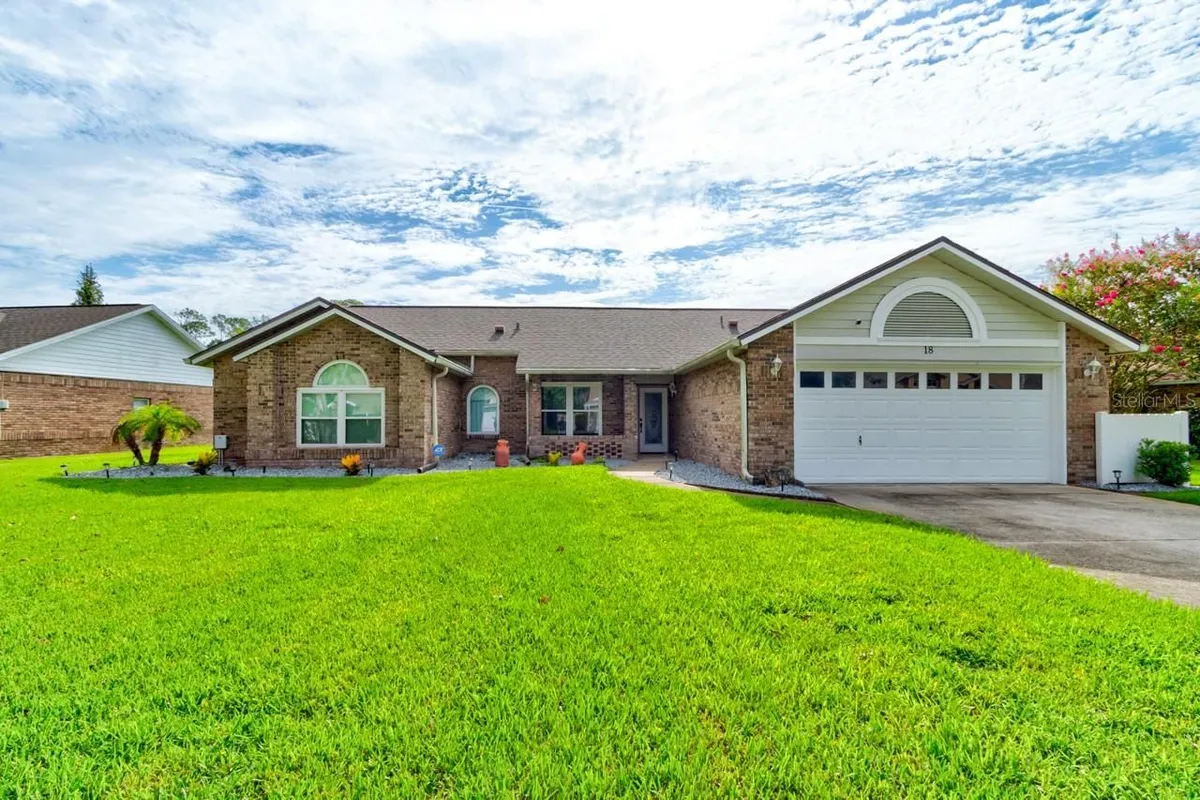 Property Slideshow image 1 of 44 | 18 carriage creek way, Ormond Beach, FL, 32174