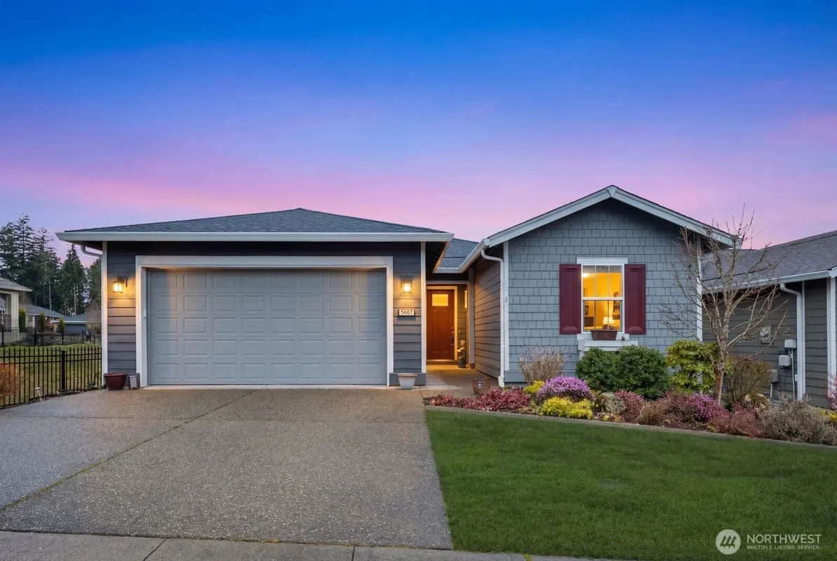 Property Slideshow image 1 of 40 | 8602 vashon dr, Lacey, WA, 98516