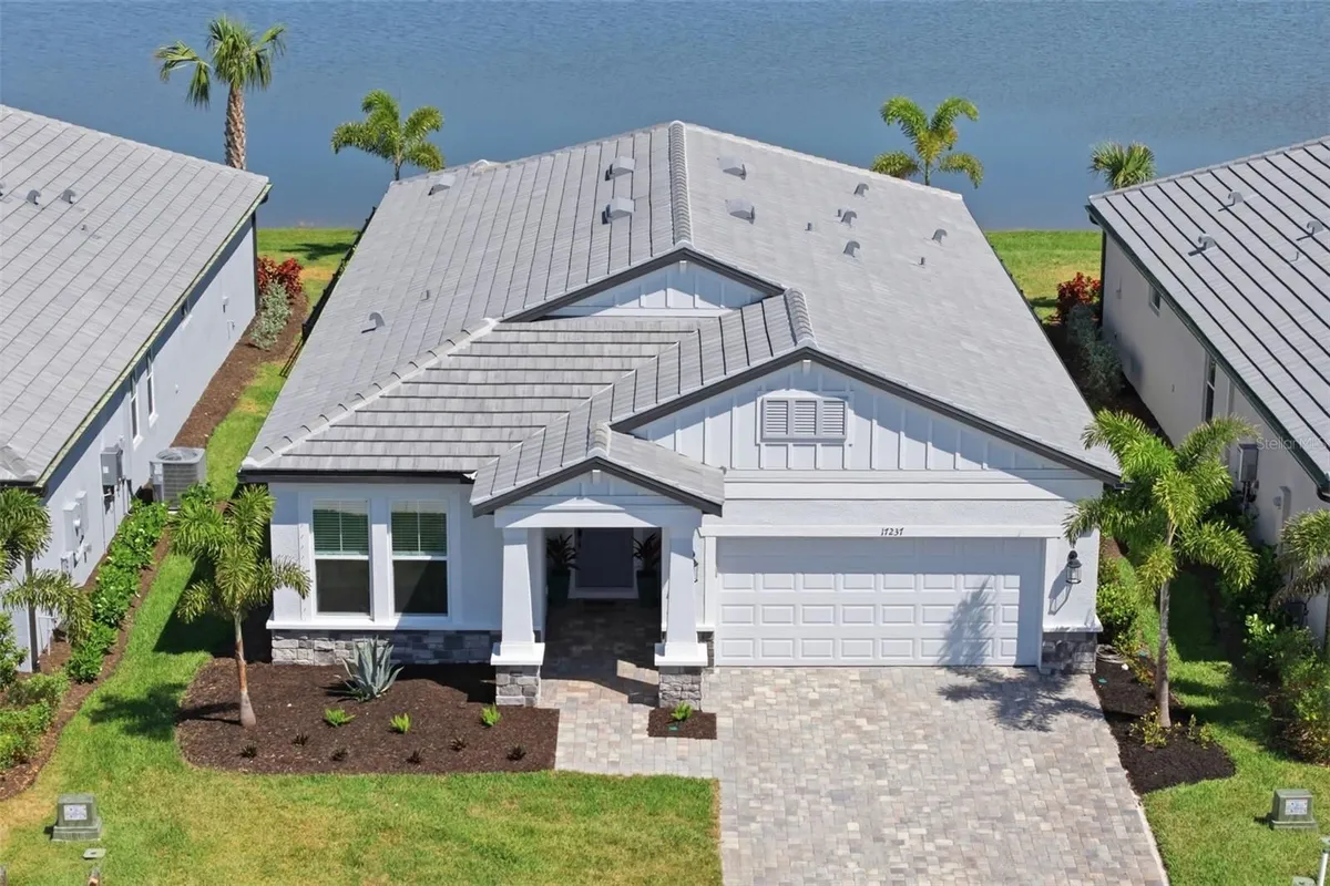 Property Slideshow image 1 of 78 | 17237 savory mist cir, Bradenton, FL, 34211