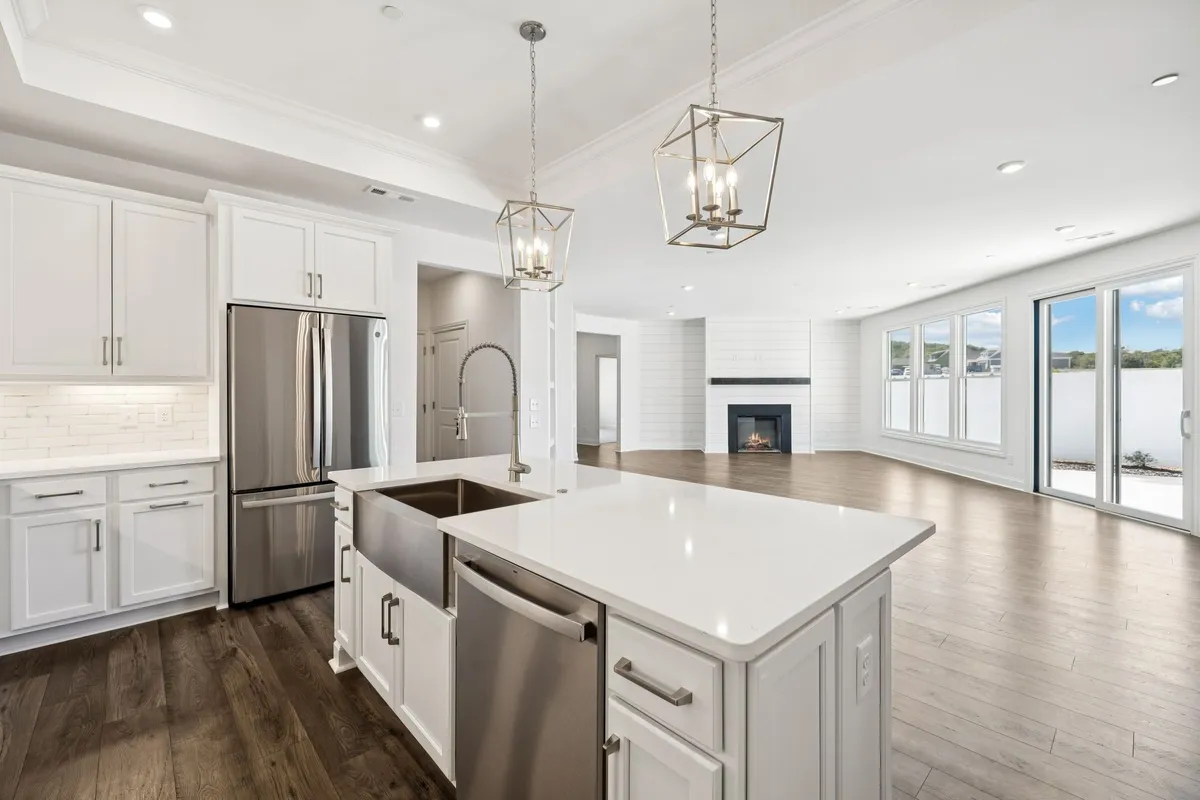 Property Slideshow image 1 of 53 | 520 restoration dr, Smyrna, TN, 37167