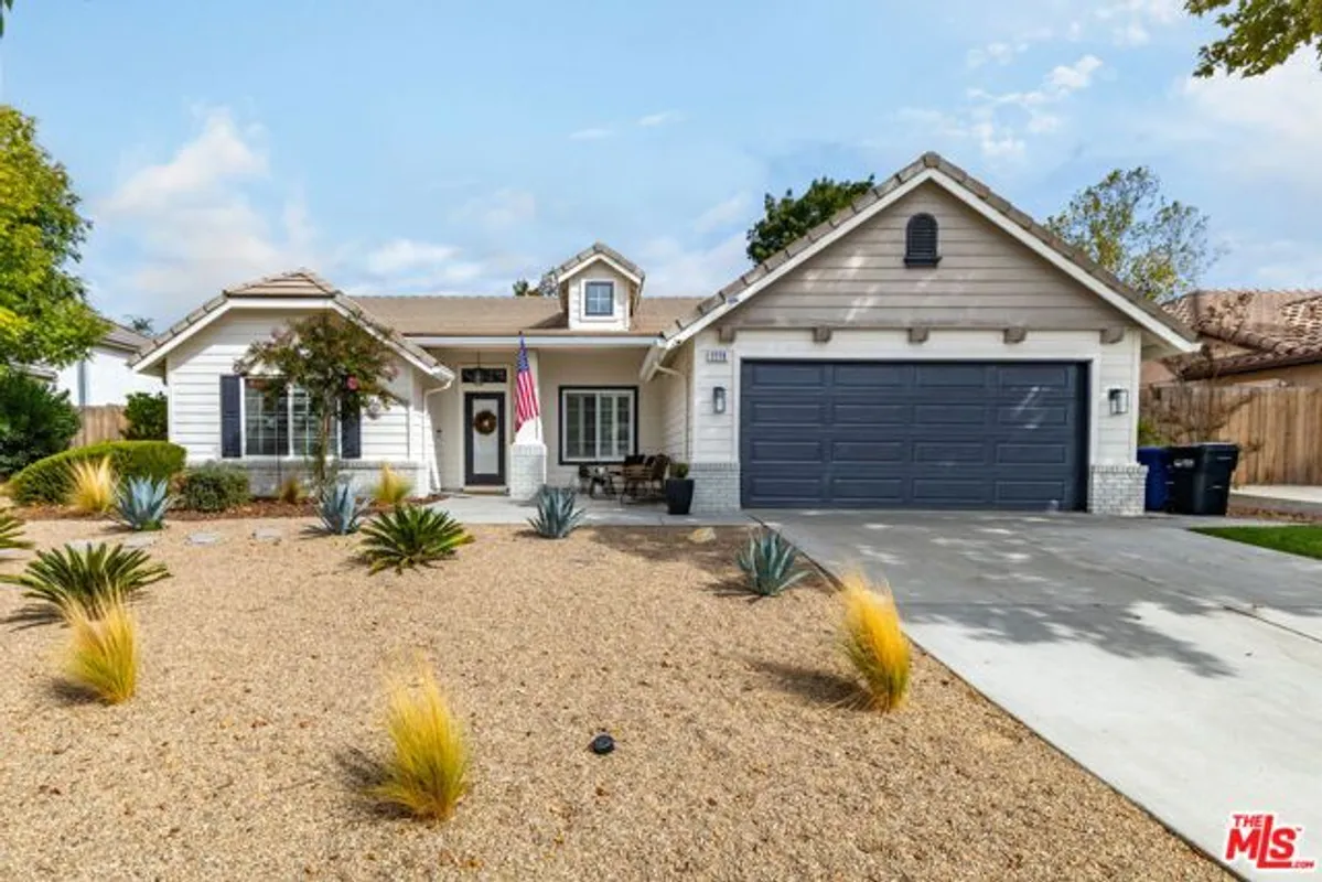 Property Slideshow image 1 of 62 | 2774 stonebrook cir, Paso Robles, CA, 93446