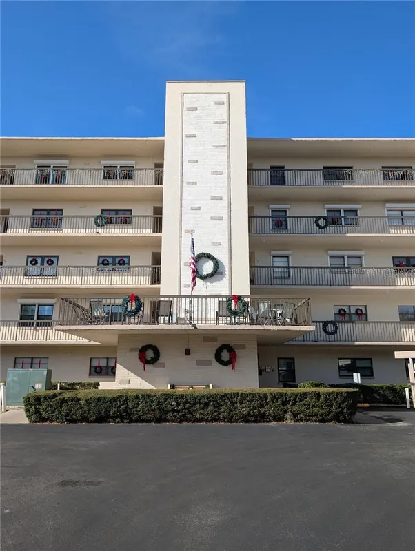 Property Slideshow image 1 of 45 | 8198 terrace garden dr n unit 409, St Petersburg, FL, 33709