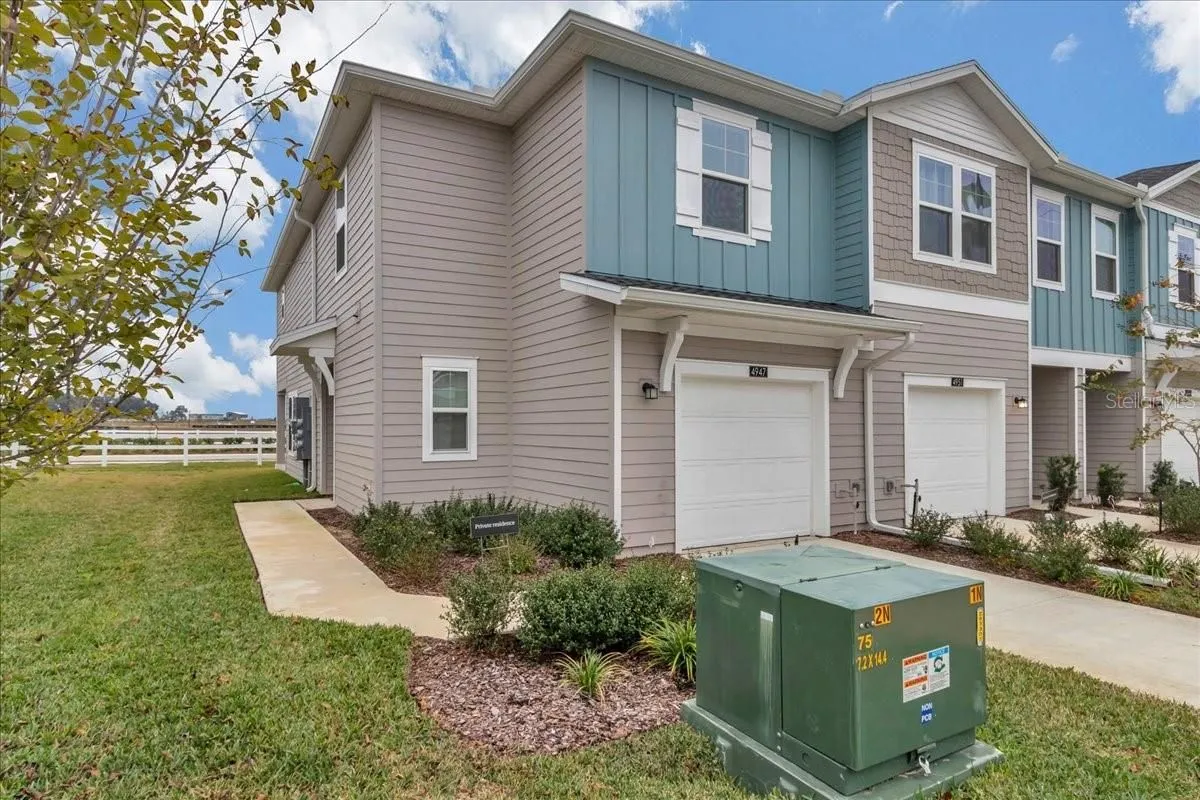 Property Slideshow image 1 of 35 | 4947 sw 81st loop, Ocala, FL, 34476