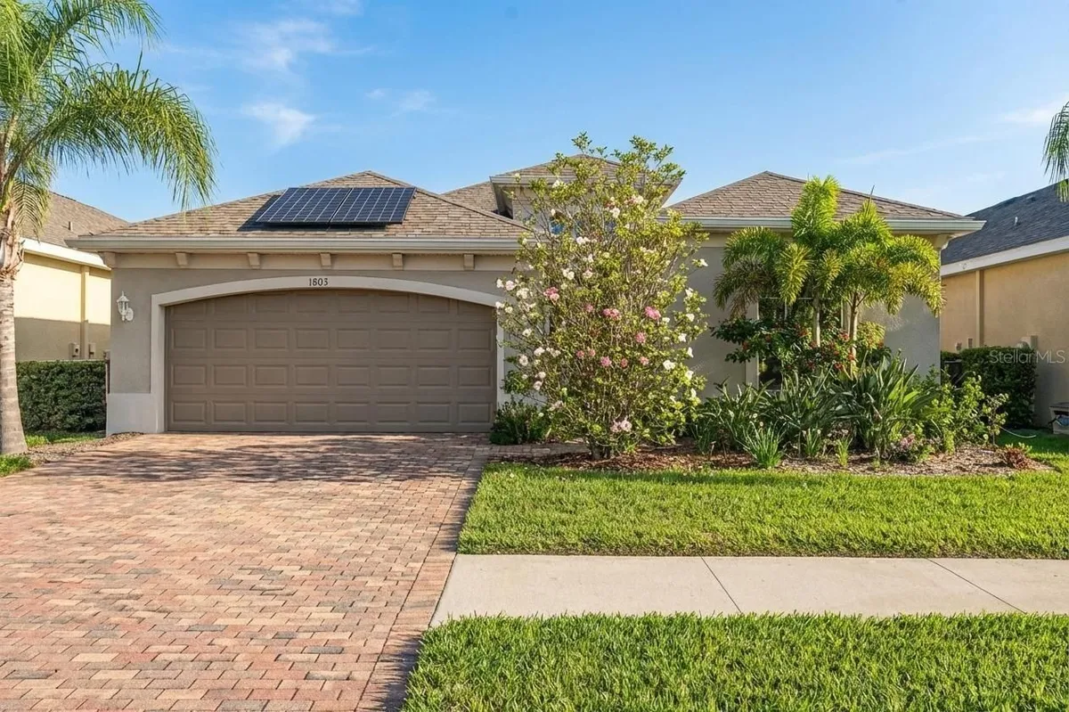 Property Slideshow image 1 of 67 | 1803 pacific dunes dr, Sun City Center, FL, 33573