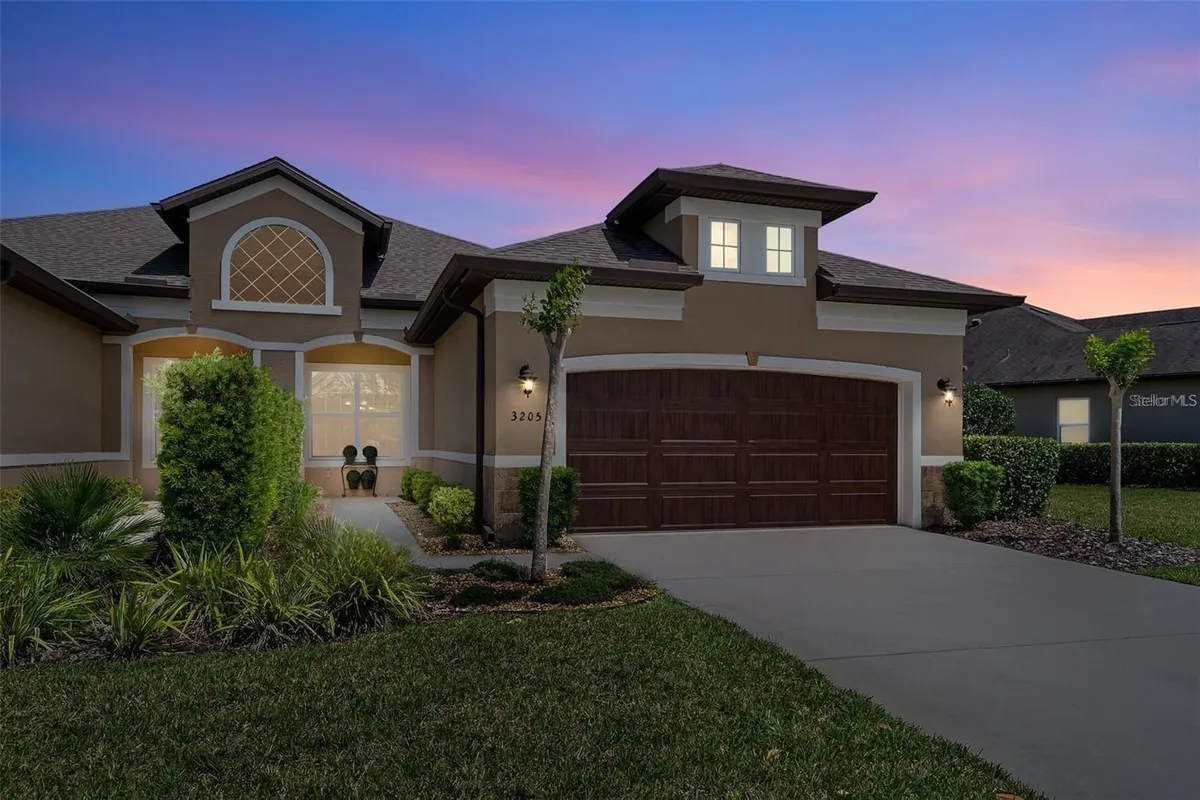 Property Slideshow image 1 of 43 | 3205 bailey ann dr, Ormond Beach, FL, 32174