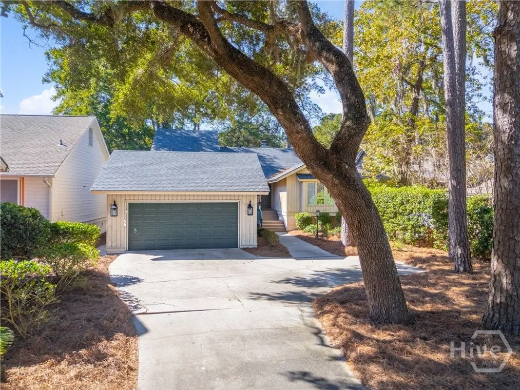 Property Slideshow image 1 of 35 | 402 willeford dr, Savannah, GA, 31411