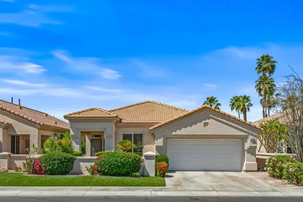 Property Slideshow image 1 of 59 | 44395 royal lytham dr, Indio, CA, 92201