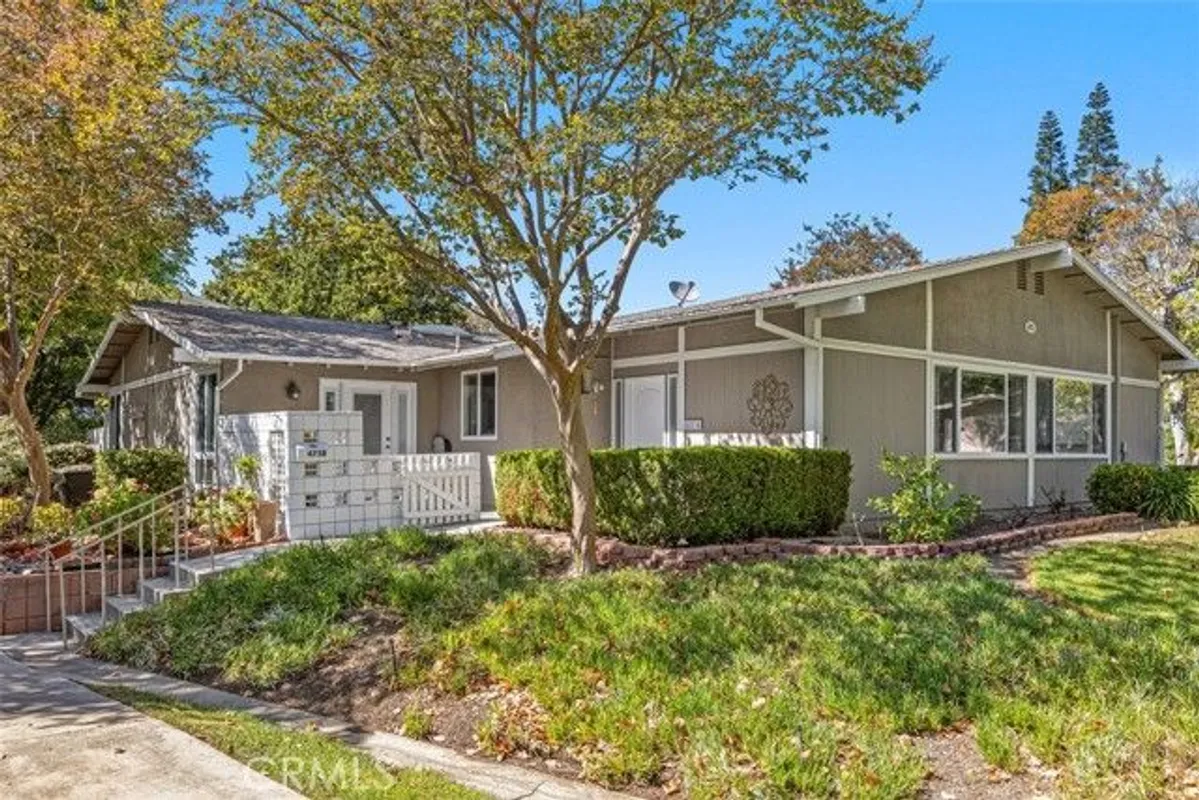 Property Slideshow image 1 of 29 | 473 calle cadiz b, Laguna Woods, CA, 92637