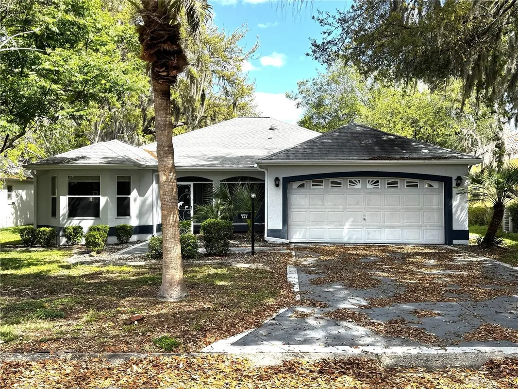 Property Slideshow image 1 of 18 | 144 costa mesa dr, Lady Lake, FL, 32159