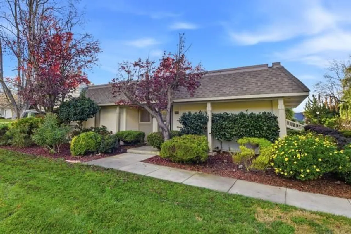 Property Slideshow image 1 of 40 | 5513 cribari bnd, San Jose, CA, 95135