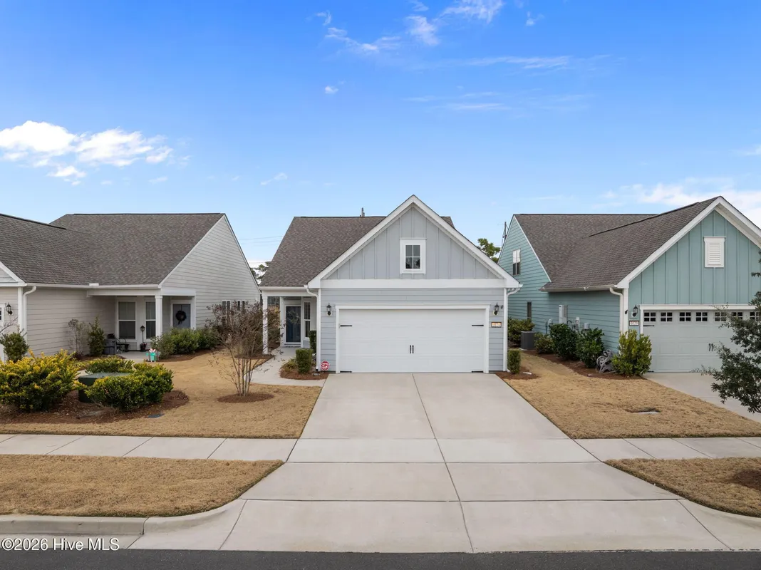 Property Slideshow image 1 of 71 | 3124 laughing gull ter, Wilmington, NC, 28412