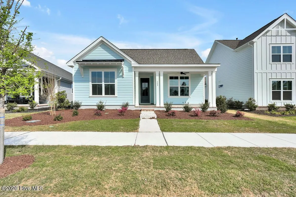 Property Slideshow image 1 of 50 | 388 longhill dr, Wilmington, NC, 28412