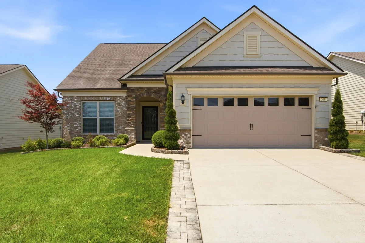 Property Slideshow image 1 of 60 | 509 pickett pl, Spring Hill, TN, 37174