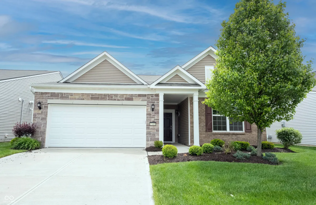 Property Slideshow image 1 of 58 | 13409 champagne st, Fishers, IN, 46037