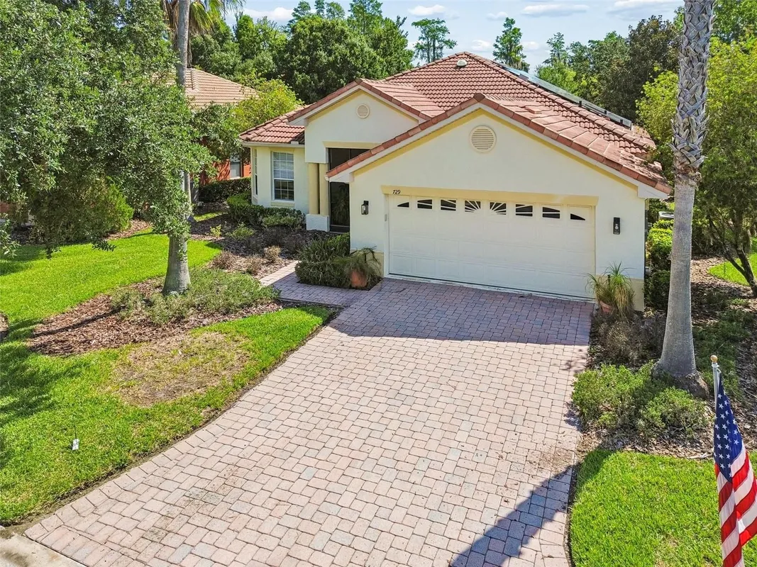 Property Slideshow image 1 of 56 | 729 coronado dr, Poinciana, FL, 34759
