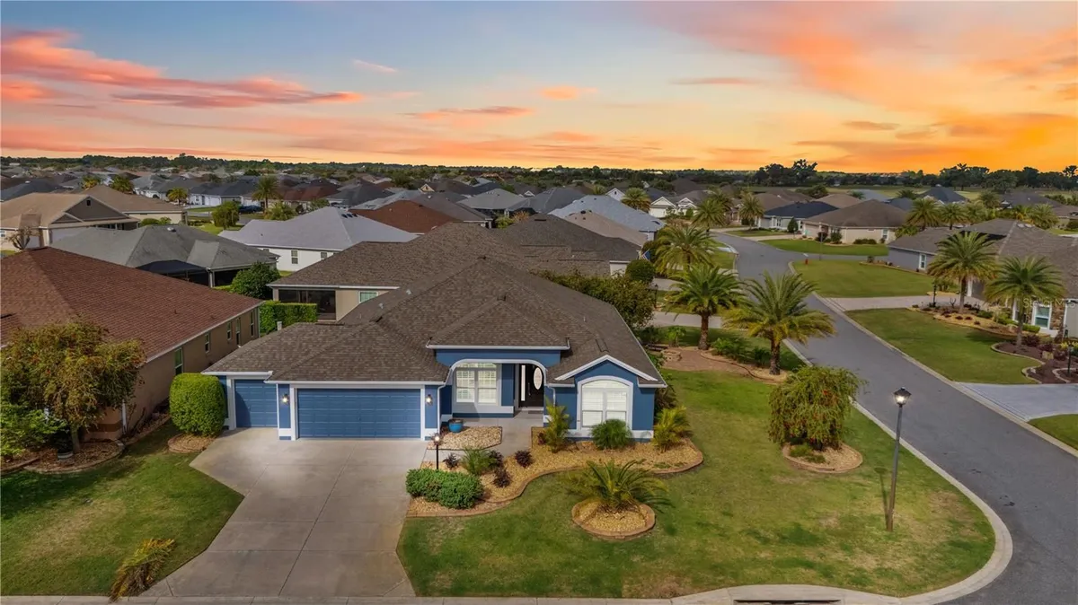 Property Slideshow image 1 of 52 | 3984 mcdowell dr, The Villages, FL, 32163