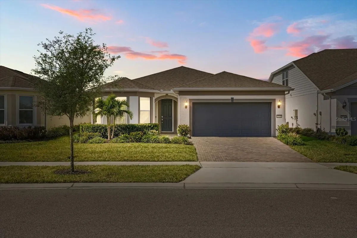 Property Slideshow image 1 of 27 | 2732 ruby rose ln, St Cloud, FL, 34771