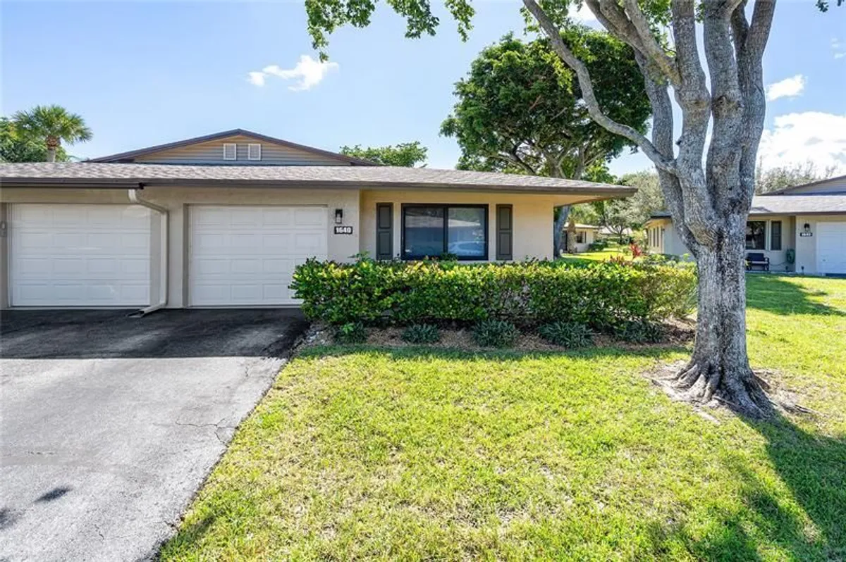 Property Slideshow image 1 of 30 | 1640 palmland dr # 1640, Boynton Beach, FL, 33436