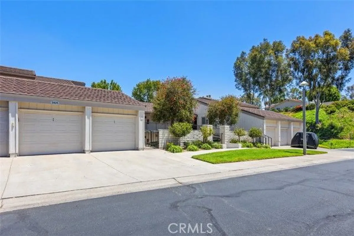 Property Slideshow image 1 of 34 | 3425 bahia blanca b, Laguna Woods, CA, 92637