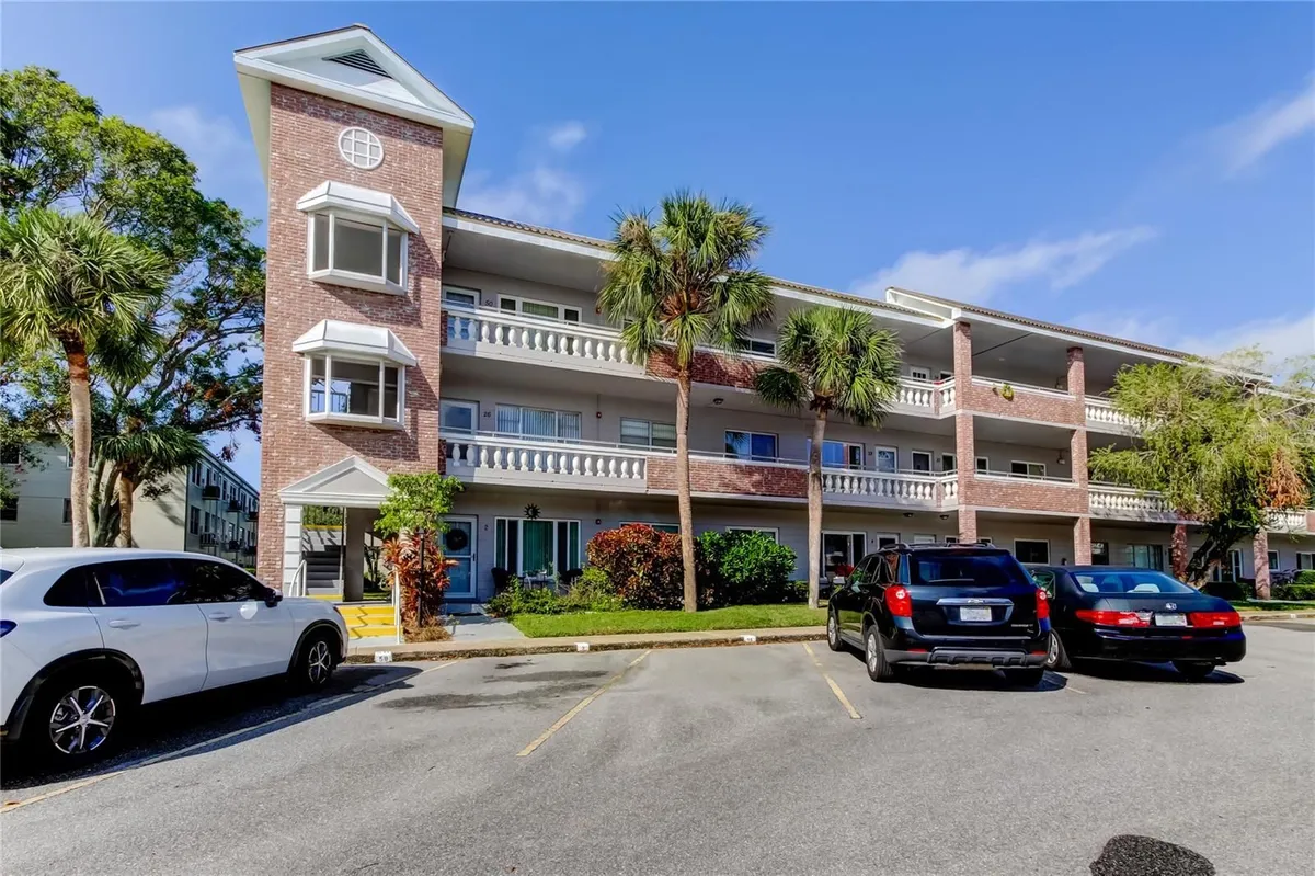 Property Slideshow image 1 of 46 | 2460 persian dr 26, Clearwater, FL, 33763