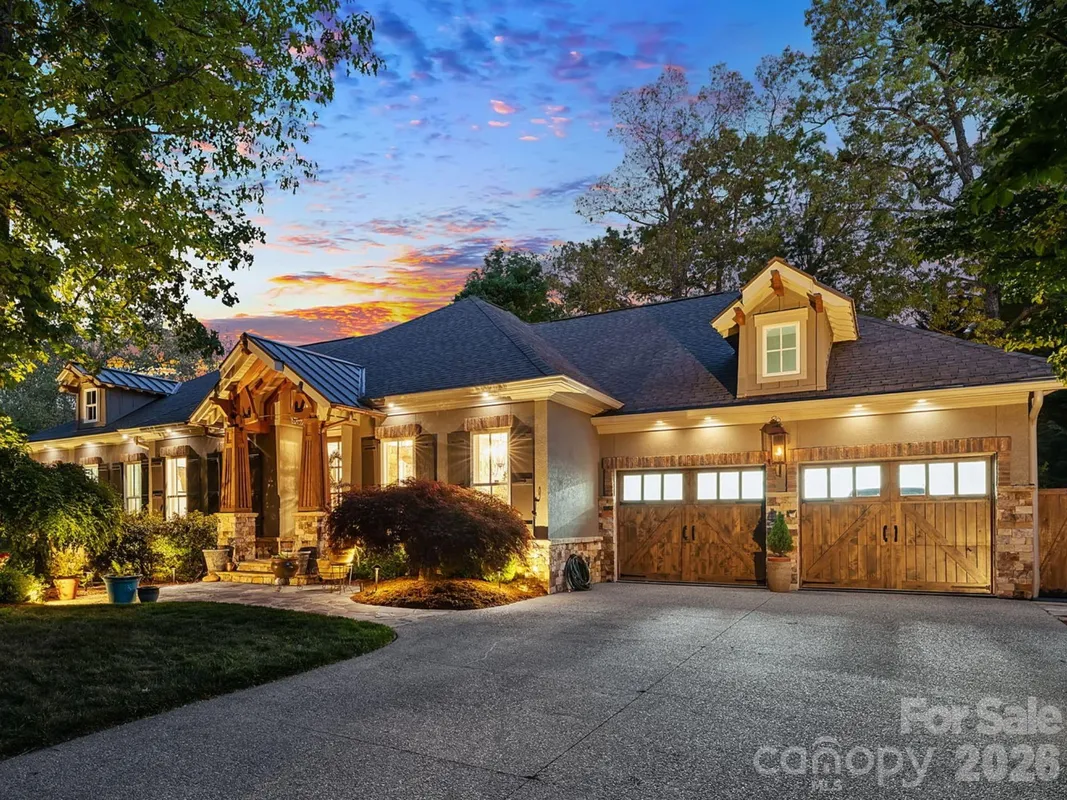 Property Slideshow image 1 of 48 | 54 mountain dr, Biltmore Lake, NC, 28715