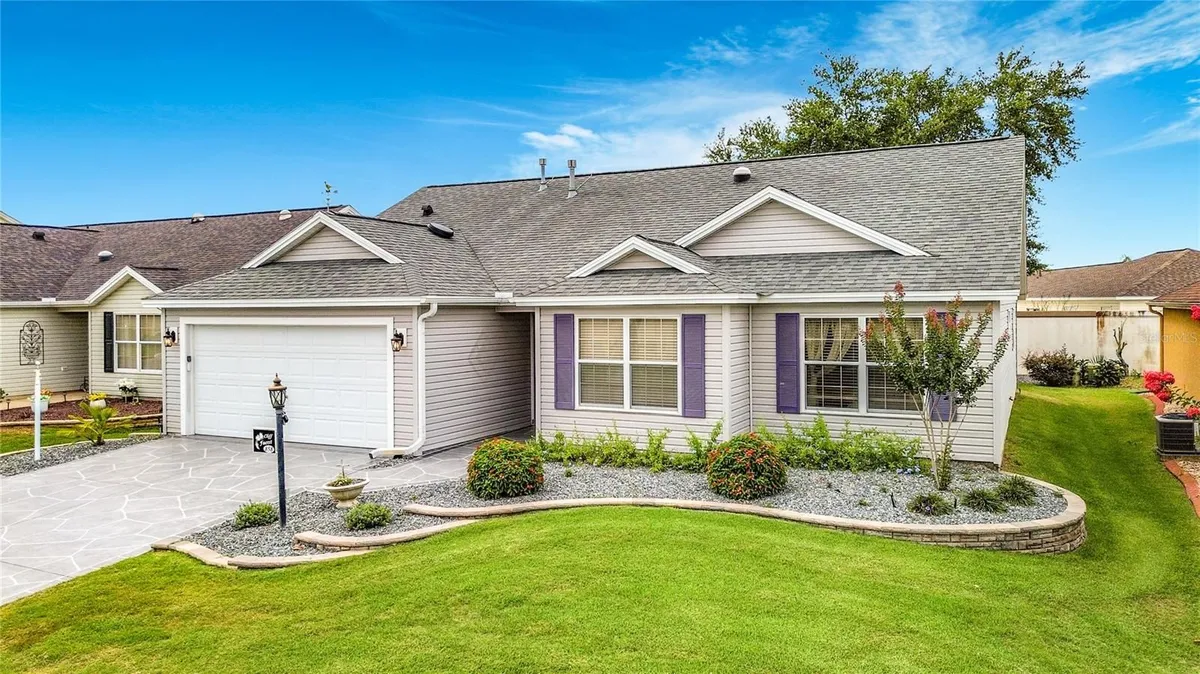 Property Slideshow image 1 of 61 | 858 astor way, The Villages, FL, 32162