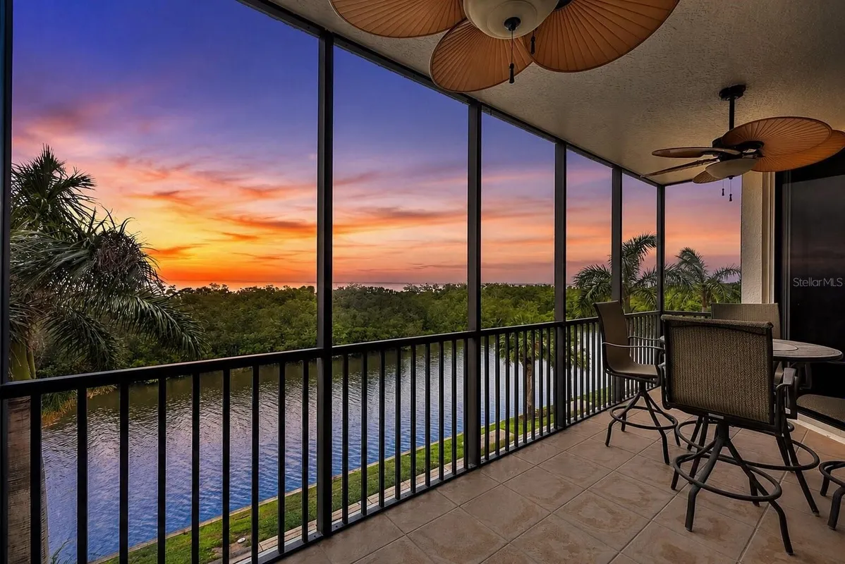 Property Slideshow image 1 of 73 | 3329 sunset key cir 204, Punta Gorda, FL, 33955