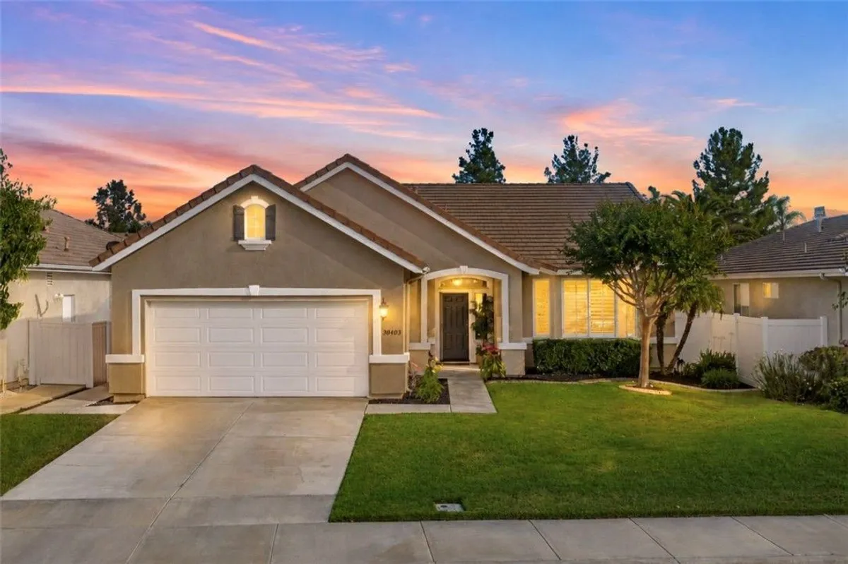 Property Slideshow image 1 of 49 | 30403 ambercorn dr, Murrieta, CA, 92563