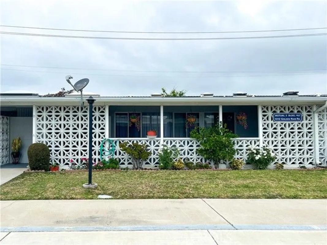 Property Slideshow image 1 of 16 | 1321 golden rain rd, Seal Beach, CA, 90740