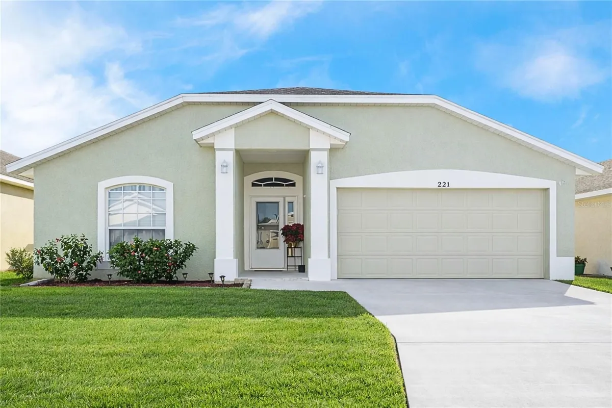 Property Slideshow image 1 of 32 | 221 prather dr, Davenport, FL, 33837