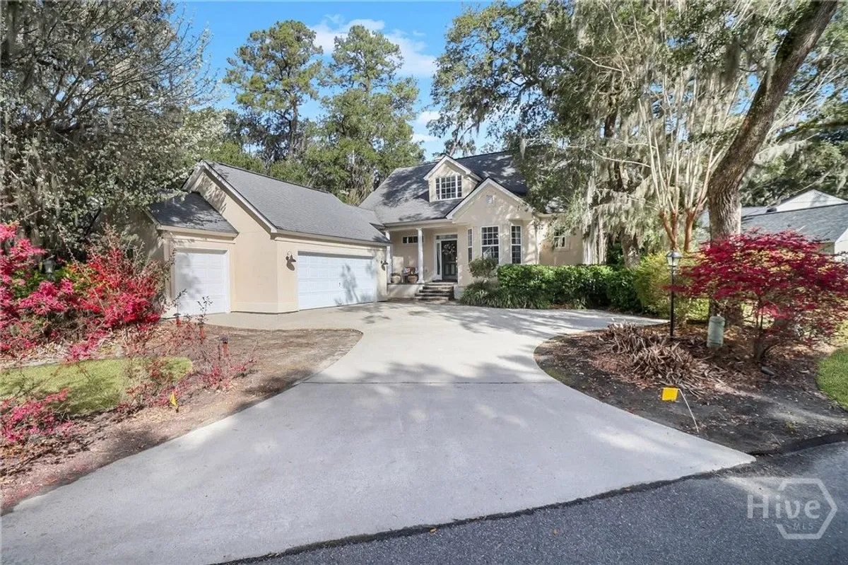 Property Slideshow image 1 of 54 | 9 schroeder ct, Savannah, GA, 31411