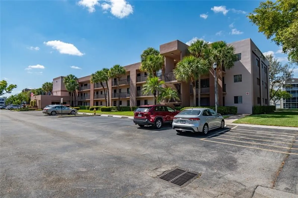 Property Slideshow image 1 of 41 | 7448 ashmont cir 312, Tamarac, FL, 33321
