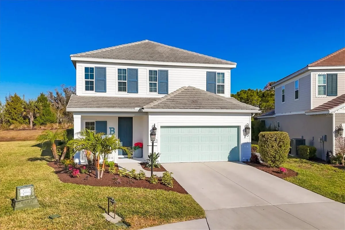 Property Slideshow image 1 of 100 | 12923 seasong ter, Bradenton, FL, 34211