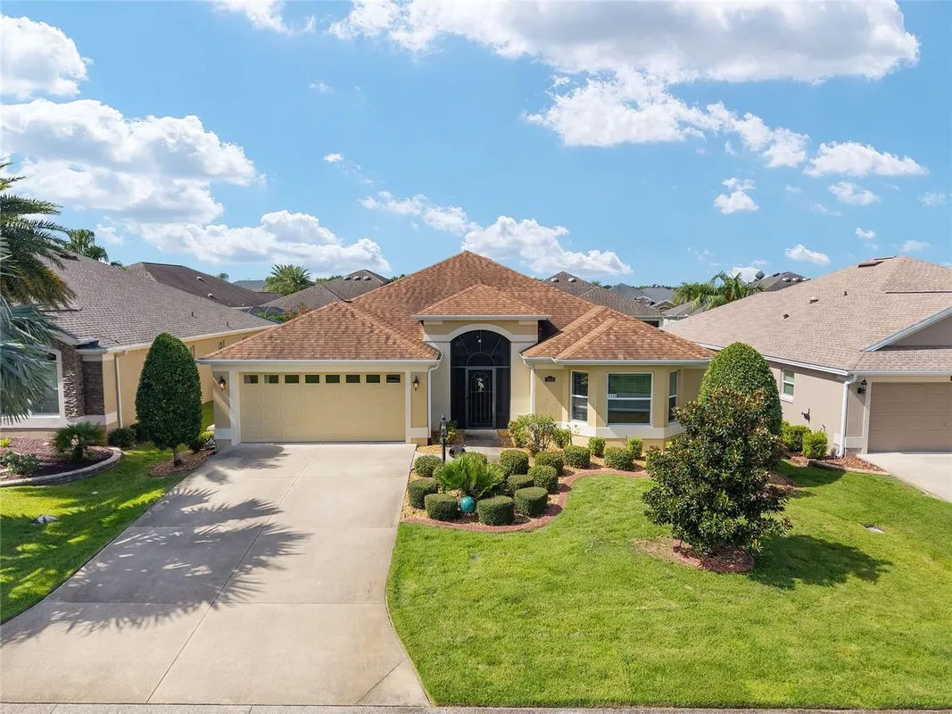 Property Slideshow image 1 of 48 | 3338 queensway ter, The Villages, FL, 32163