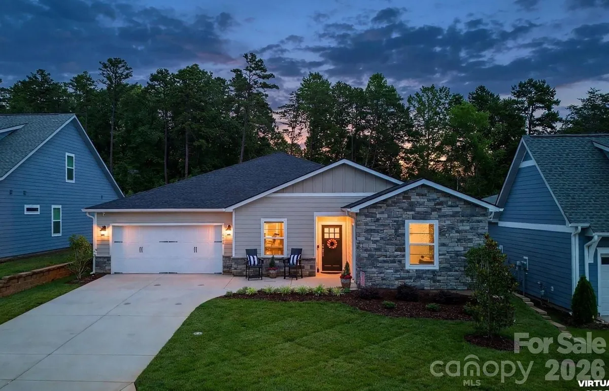 Property Slideshow image 1 of 48 | 5635 caneel ln, Denver, NC, 28037