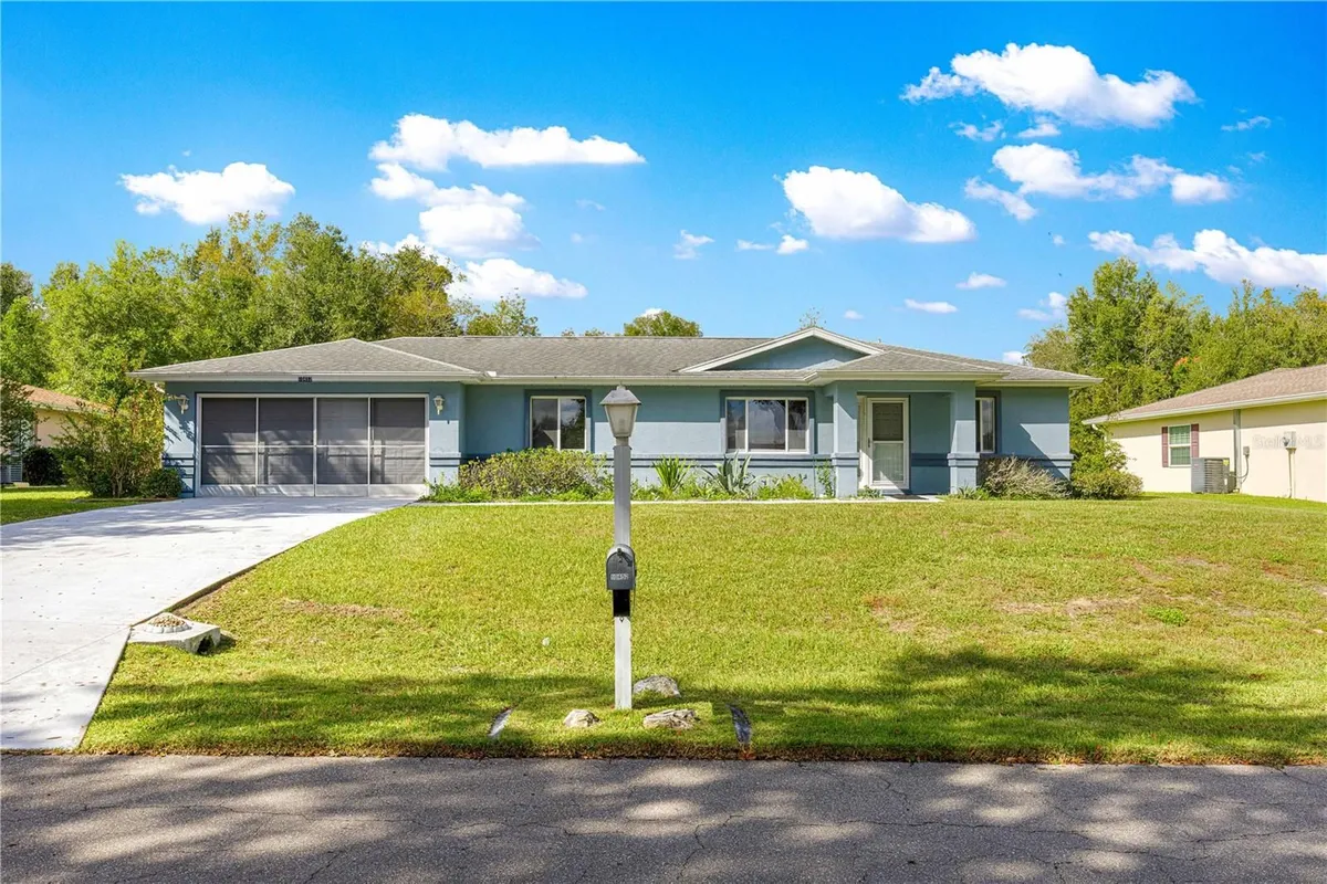 Property Slideshow image 1 of 26 | 10452 sw 62nd terrace rd, Ocala, FL, 34476
