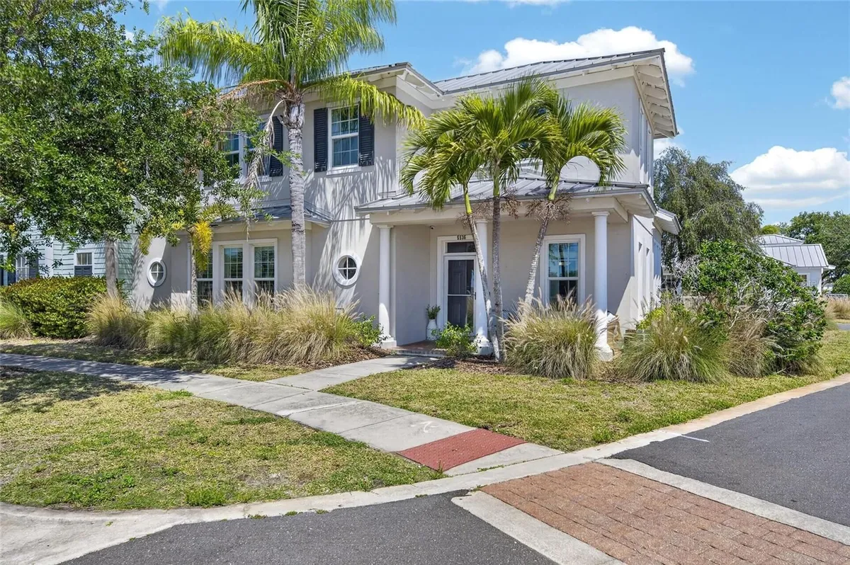 Property Slideshow image 1 of 95 | 5536 luminar pointe ln, Apollo Beach, FL, 33572