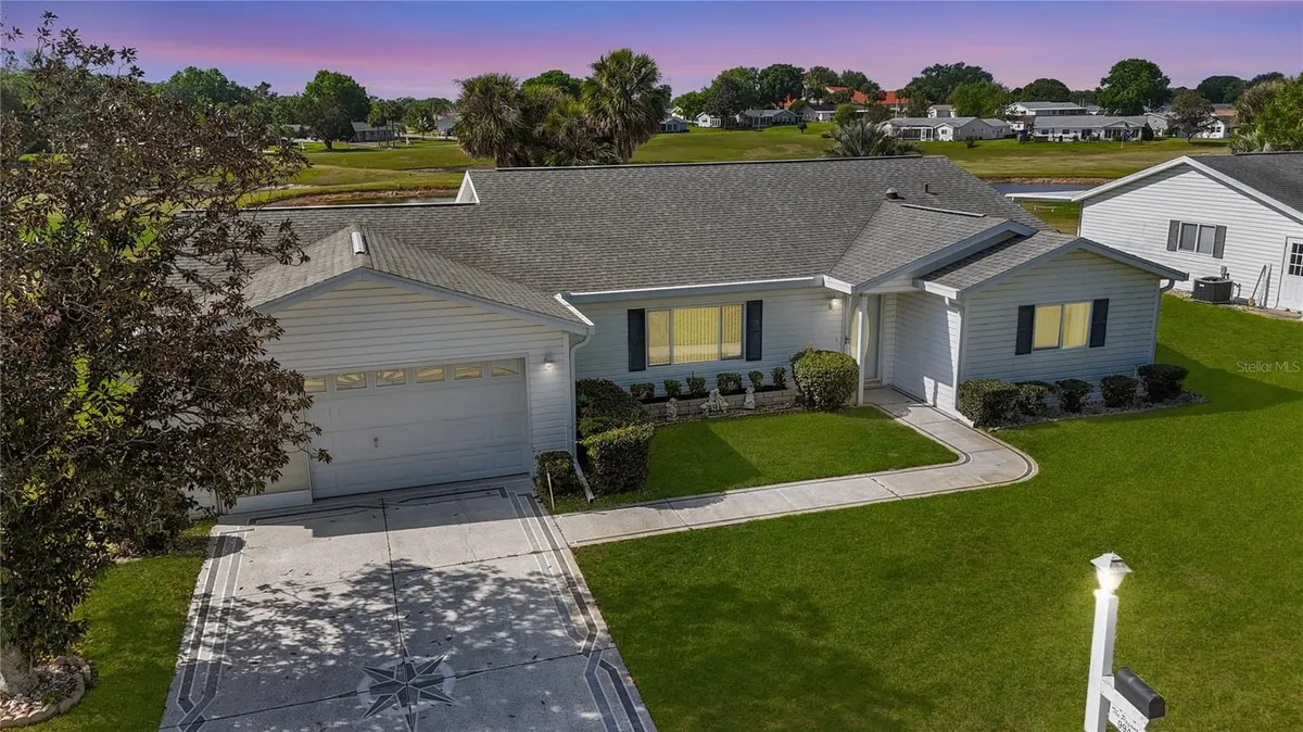 Property Slideshow image 1 of 52 | 9948 se 175th pl, Summerfield, FL, 34491