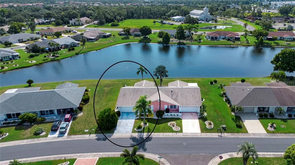 Property Slideshow image 1 of 49 | 1201 bluewater dr, Sun City Center, FL, 33573