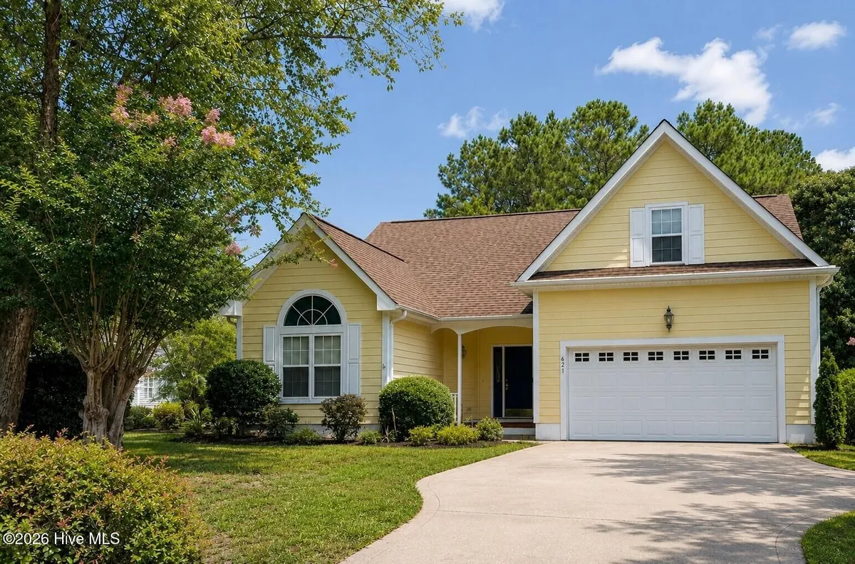 Property Slideshow image 1 of 34 | 621 riverwood dr, Bolivia, NC, 28422