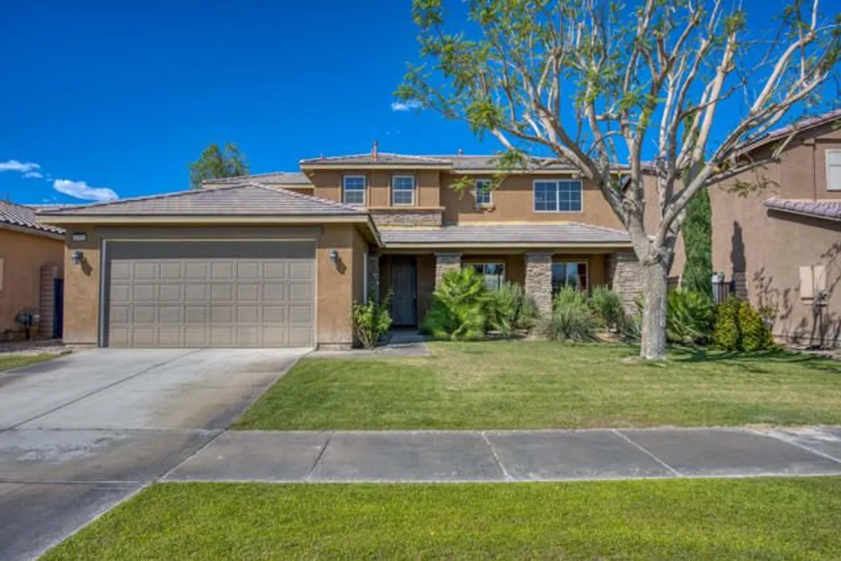 Property Slideshow image 1 of 50 | 84684 lago brezza dr, Indio, CA, 92203