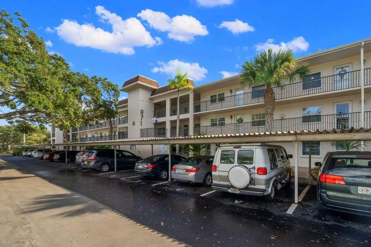 Property Slideshow image 1 of 50 | 871 new york ave 307, Dunedin, FL, 34698