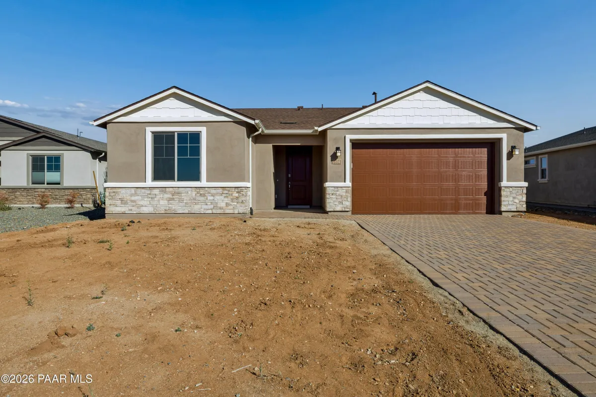 Property Slideshow image 1 of 44 | 7534 e last way trl, Prescott Valley, AZ, 86315