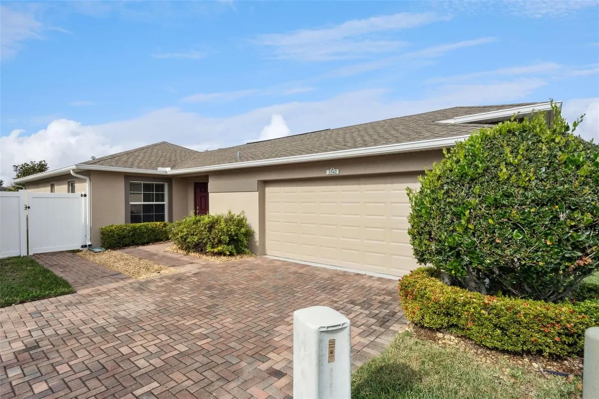 Property Slideshow image 1 of 50 | 3342 raleigh dr, Winter Haven, FL, 33884