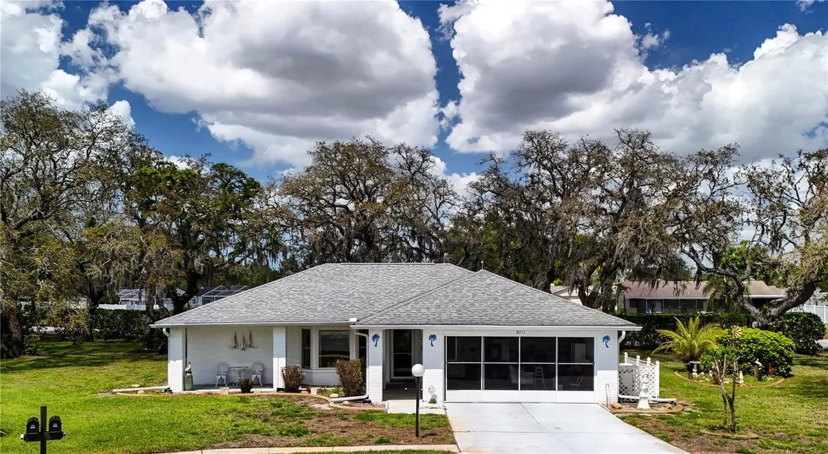 Property Slideshow image 1 of 29 | 8711 gold pine dr, Port Richey, FL, 34668