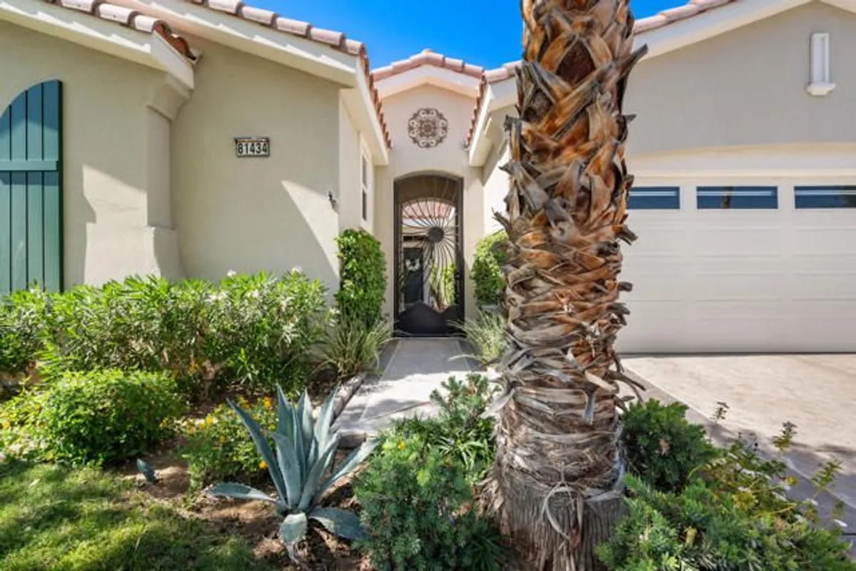 Property Slideshow image 1 of 86 | 81434 joshua tree ct, La Quinta, CA, 92253