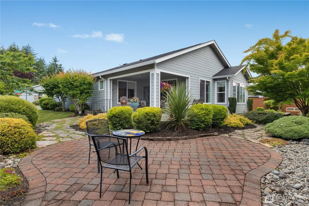 Property Slideshow image 1 of 37 | 4740 orcas st, Olympia, WA, 98516
