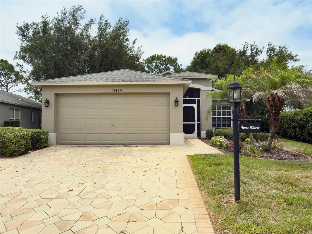 Property Slideshow image 1 of 33 | 18420 fairway green dr, Hudson, FL, 34667